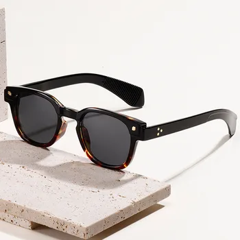 Novi Retro Kvadratnih Sončna Očala Ženski Moški Modni Kovice Sončna Očala Ženske Luksuzne Blagovne Znamke Oblikovalec Punk Gradient Sunglass Očala